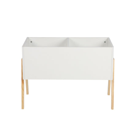 Barnleksakslåda – Skandinavisk design, träben